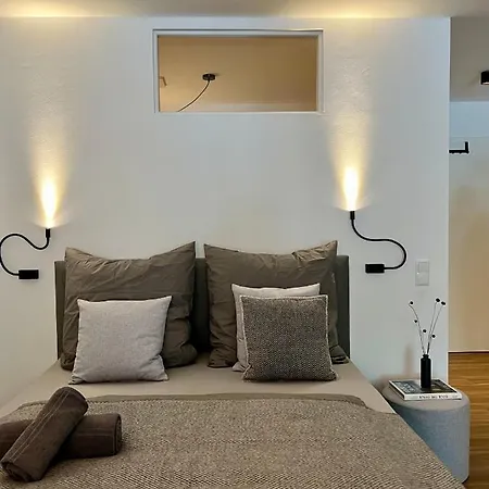 Apartmenthaus Schwingewiesen 4 슈타데